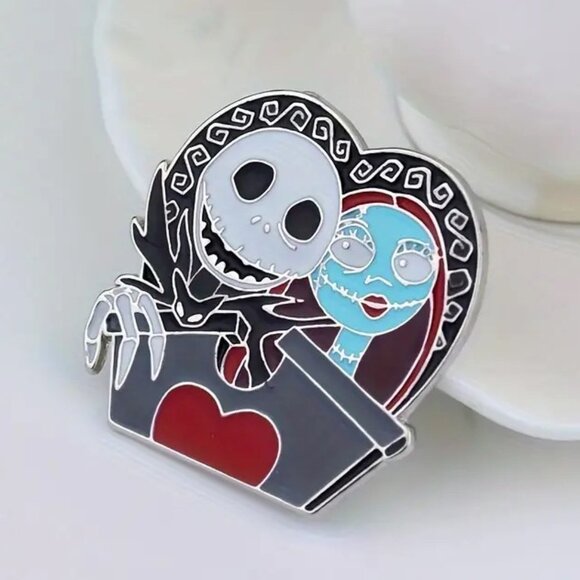Nightmare Before Christmas Enamel Pin Jack & Sally Brooch Disney Goth Emo Scene - Picture 2 of 4